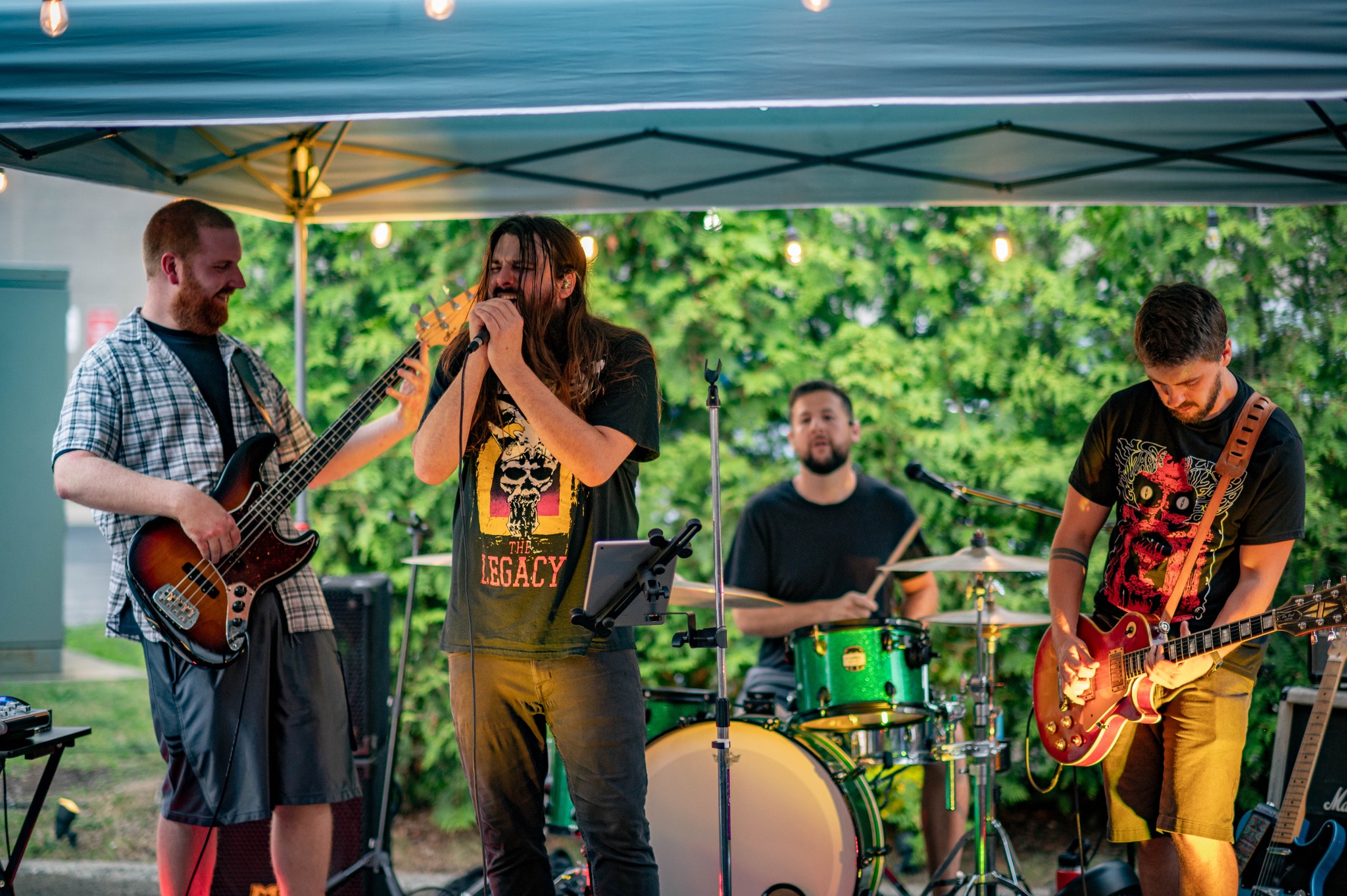 Full band on stage